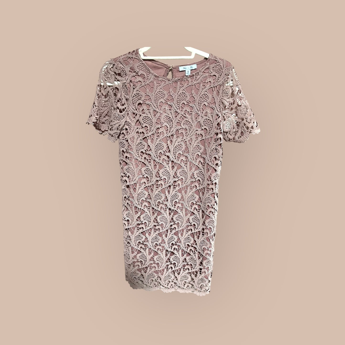 MAUVE RARE EDITION LACE DRESS, SMALL