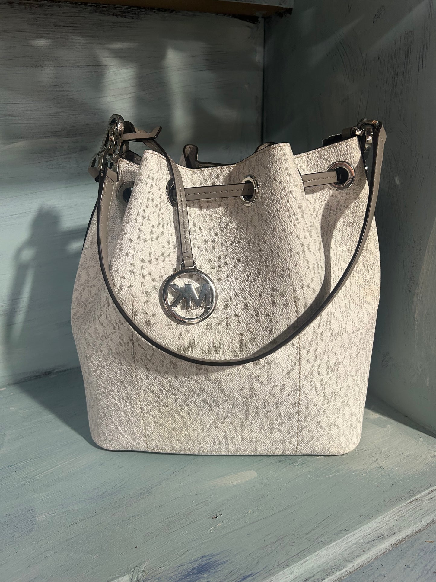 MICHAEL KORS HANDBAG