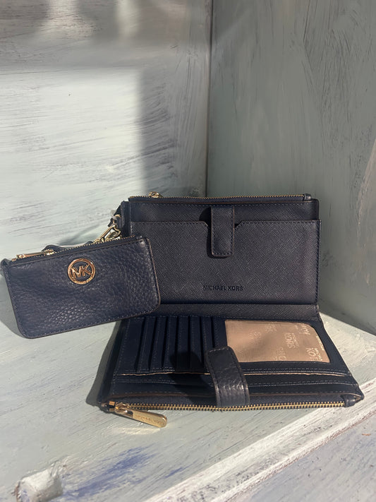 MICHAEL KORS WRISTLET/ COIN HOLDER