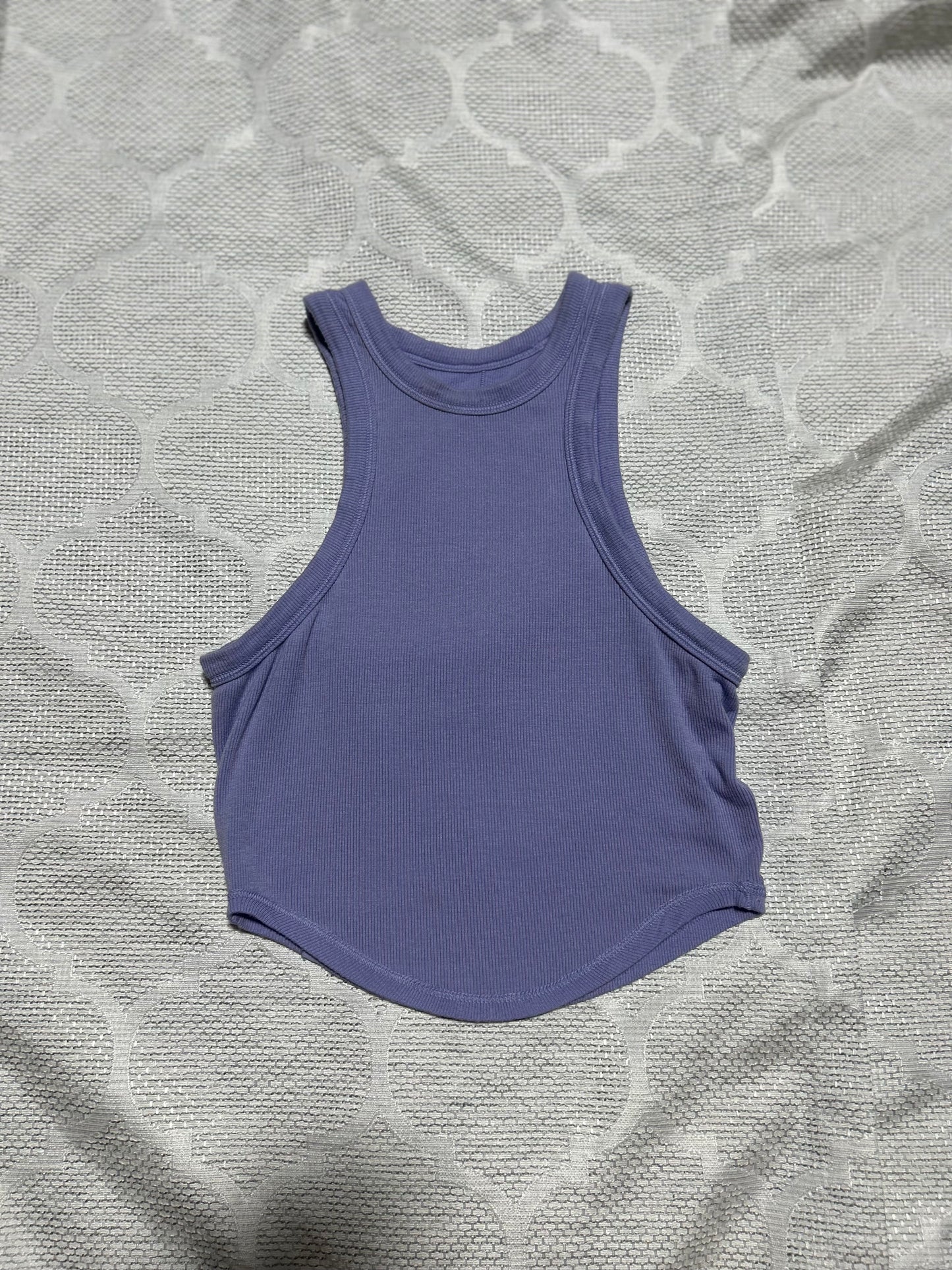 LULULEMON CROP TOP