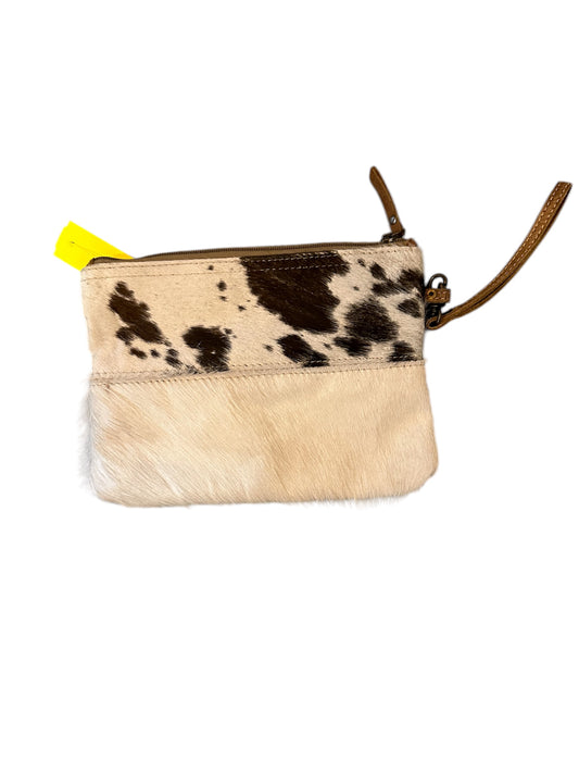 COWHIDE MYRA WRISTLET