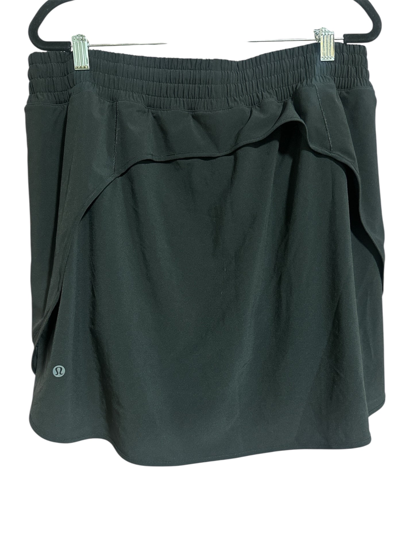 BLACK LULULEMON SKORT, 14