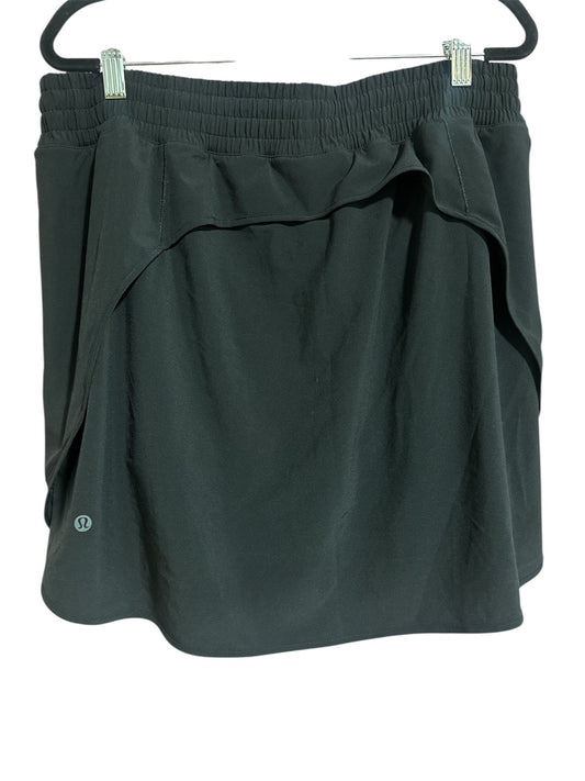 BLACK LULULEMON SKORT, 14