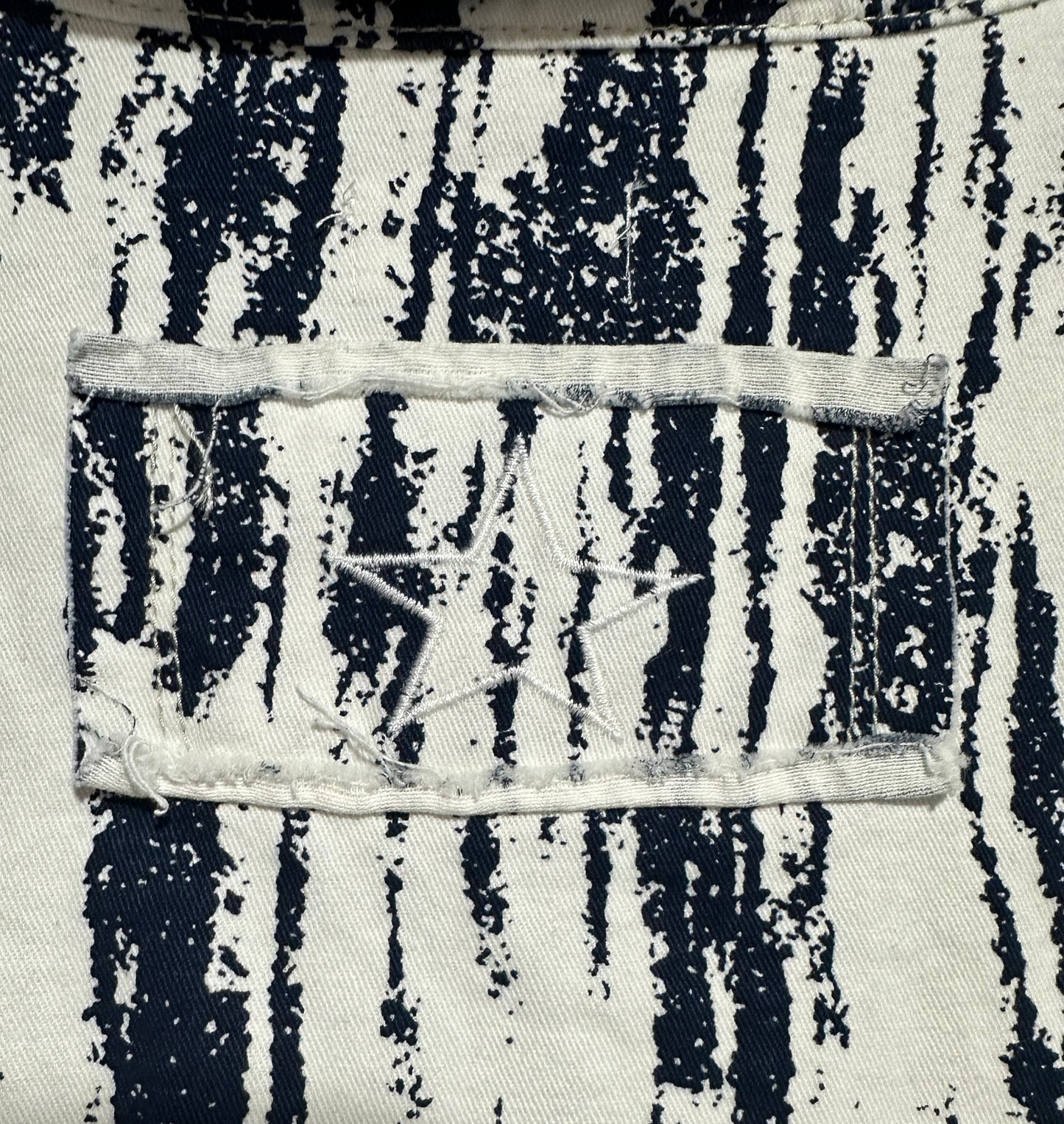 BLUE/ WHITE POL DISTRESSED SHACKET, SMALL