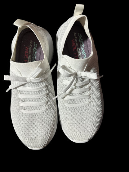 WHITE SKETCHERS AIR COOLED MEMORY FOAM, 6.5