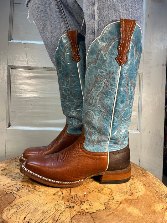 TURQ/ BROWN ARIAT BOOTS, 9B