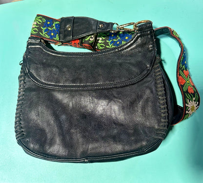 DREAM CONTROL TAPESTRY DESIGN CROSSBODY