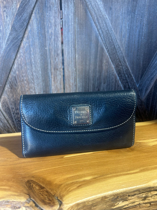 DOONEY & BOURKE WALLET